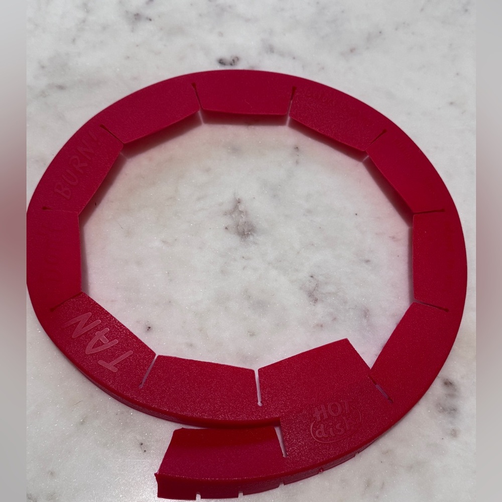 Adjustable Pie Crust Shield - Picture 5 of 5
